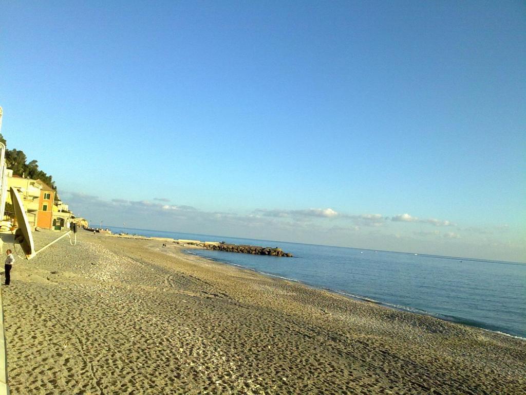Residence Il Gabbiano Varigotti Luaran gambar