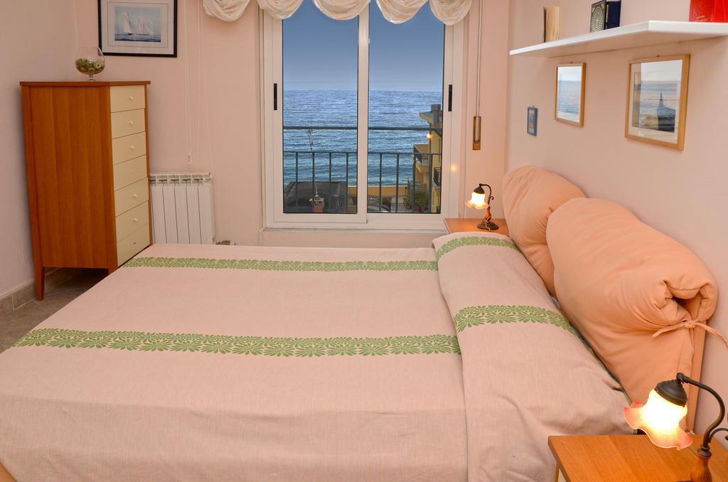 Residence Il Gabbiano Varigotti Bilik gambar