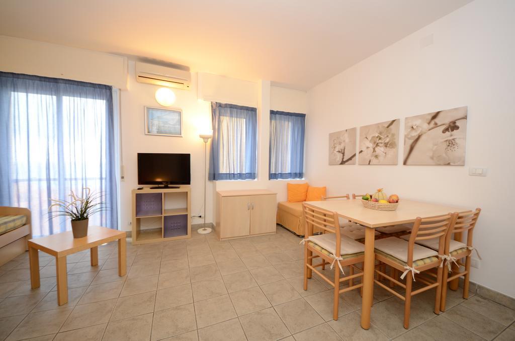 Residence Il Gabbiano Varigotti Bilik gambar