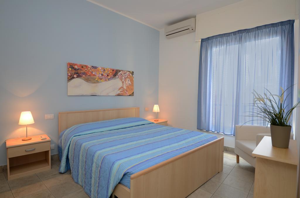 Residence Il Gabbiano Varigotti Bilik gambar