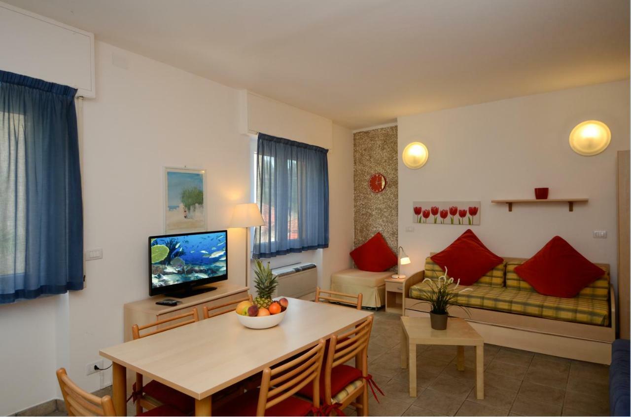 Residence Il Gabbiano Varigotti Luaran gambar