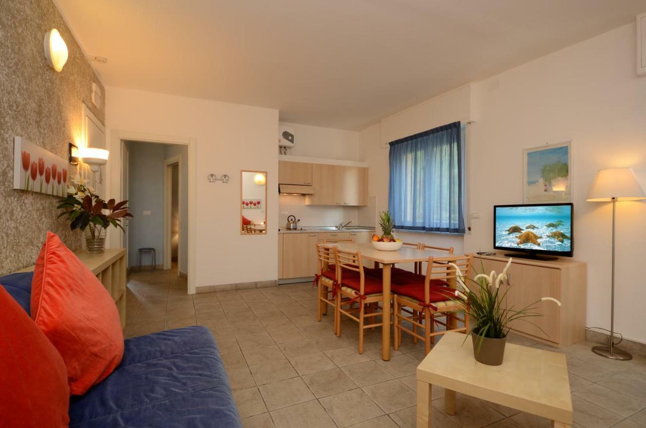 Residence Il Gabbiano Varigotti Luaran gambar