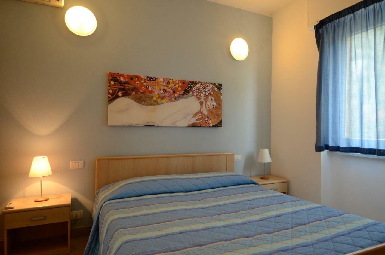 Residence Il Gabbiano Varigotti Luaran gambar
