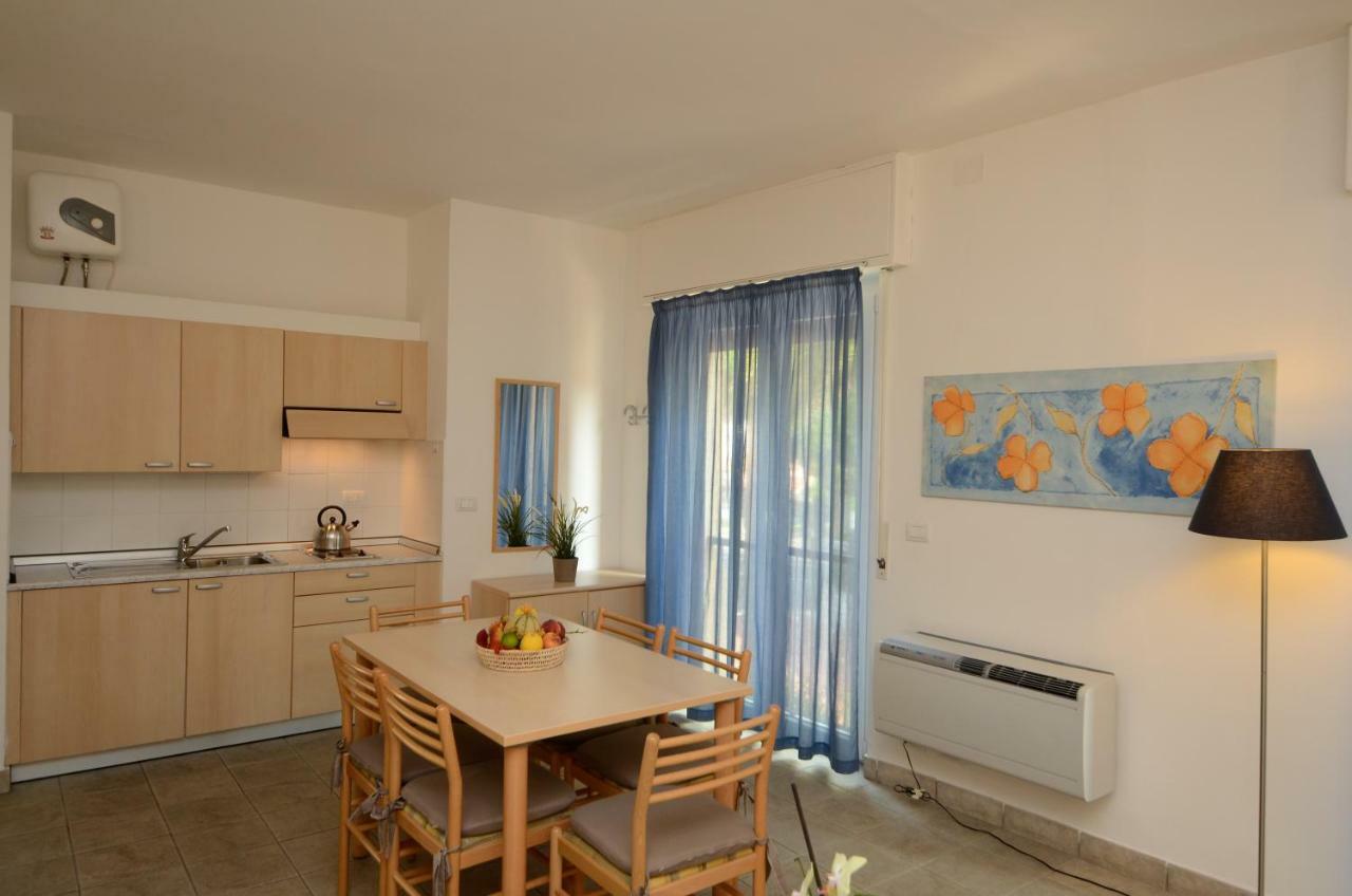 Residence Il Gabbiano Varigotti Luaran gambar